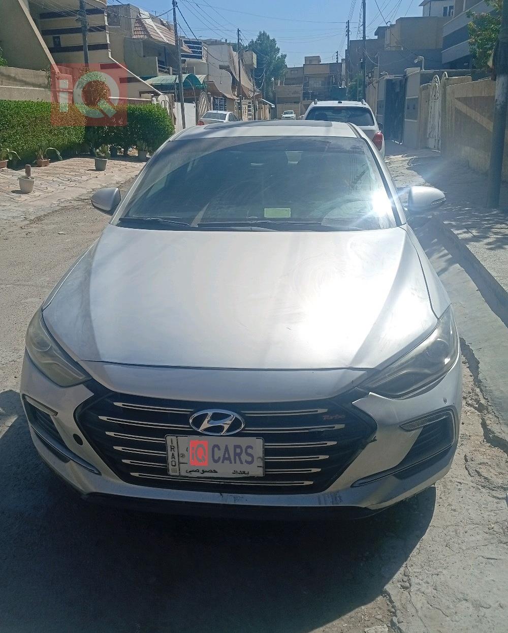 هيونداي النترا